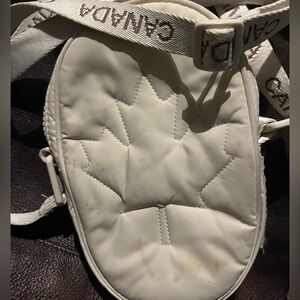 Lulu Lemon Team Canada 2022 future legacy crossbody bag LTIV ivory 8" boho beach